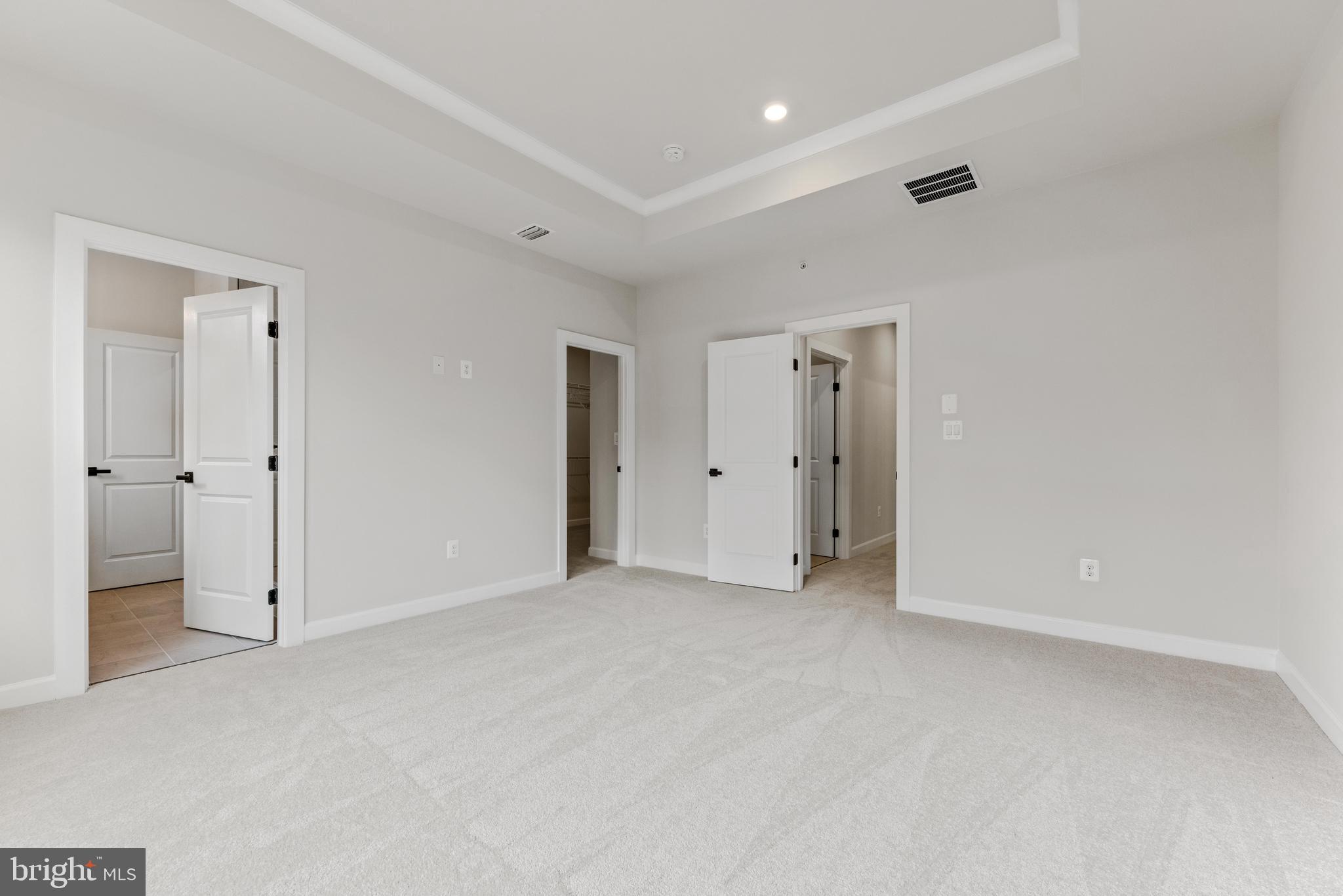 LONGVIEW RIDGE - Residential Lease