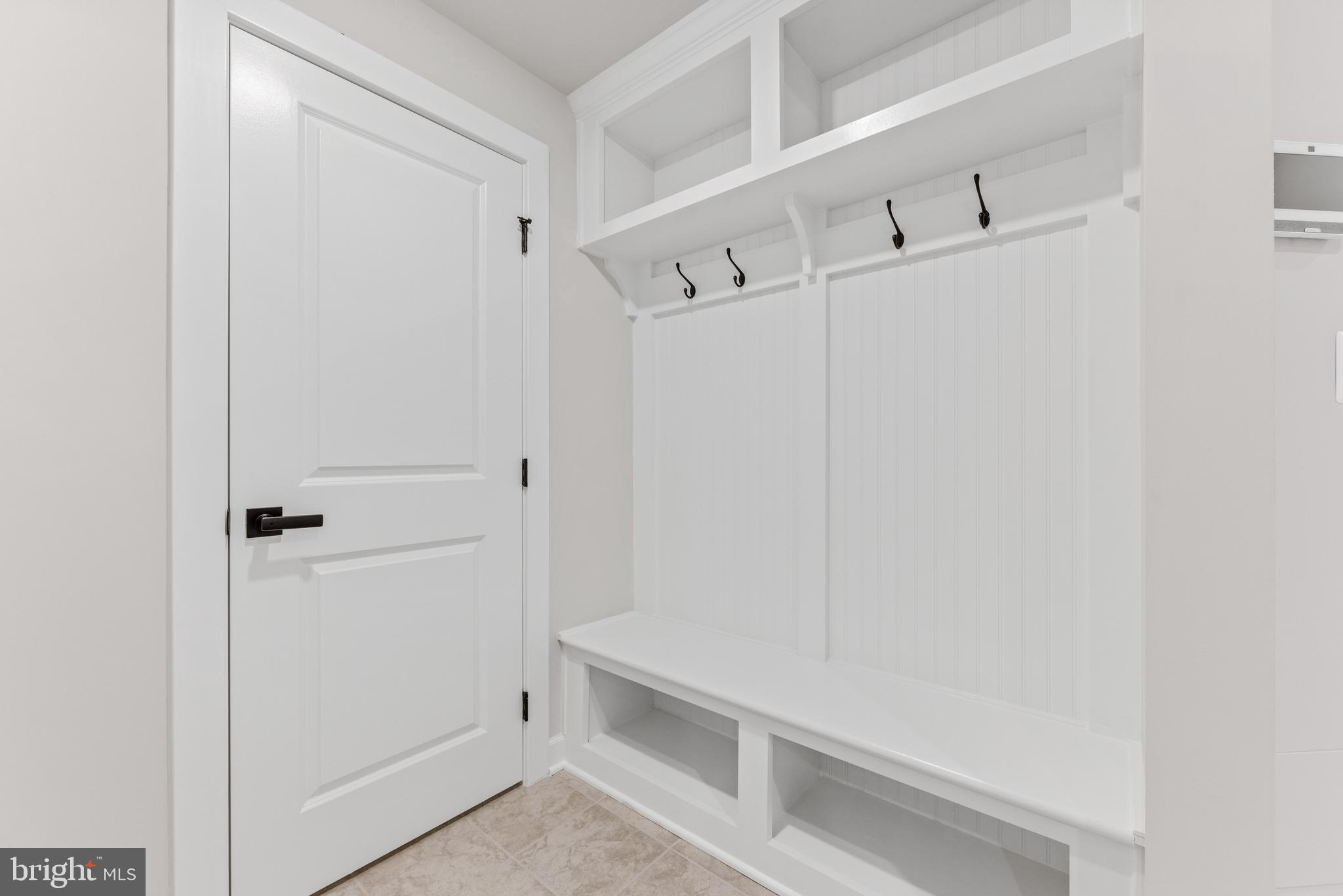 LONGVIEW RIDGE - Residential Lease