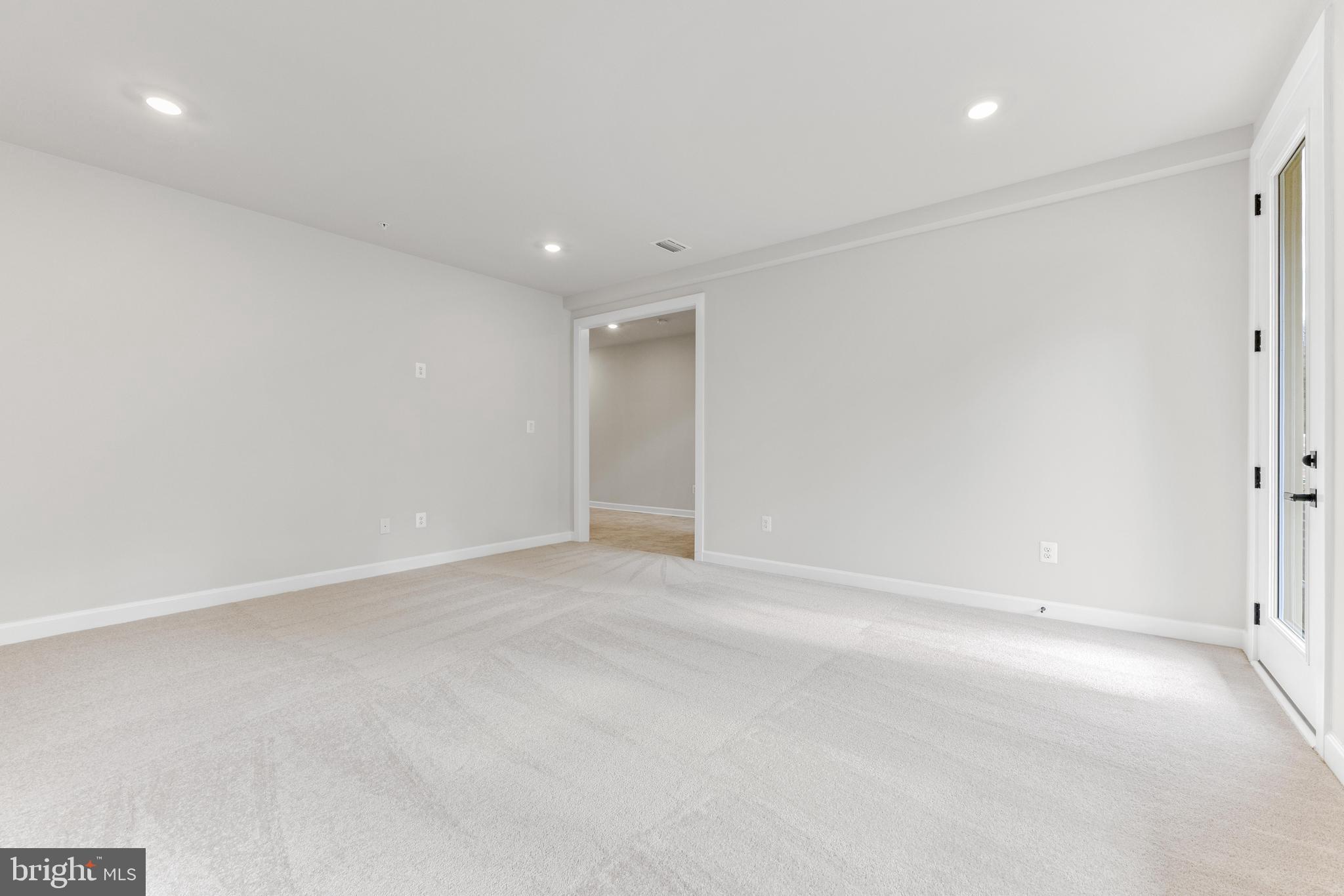 LONGVIEW RIDGE - Residential Lease