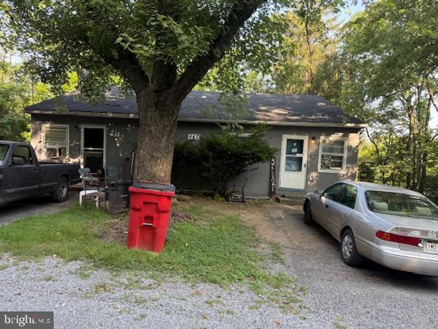 Great opportunity for any level investor.  This 8-bedroom dwelling offers 6 one bedroom and 2 studio apartments. Currently 6 of the 8 are occupied.  Further information can be provided upon request.  Property sold AS-IS!