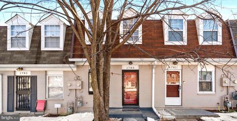 1783 VILLAGE GREEN DRIVE Y-89 LANDOVER MD 20785