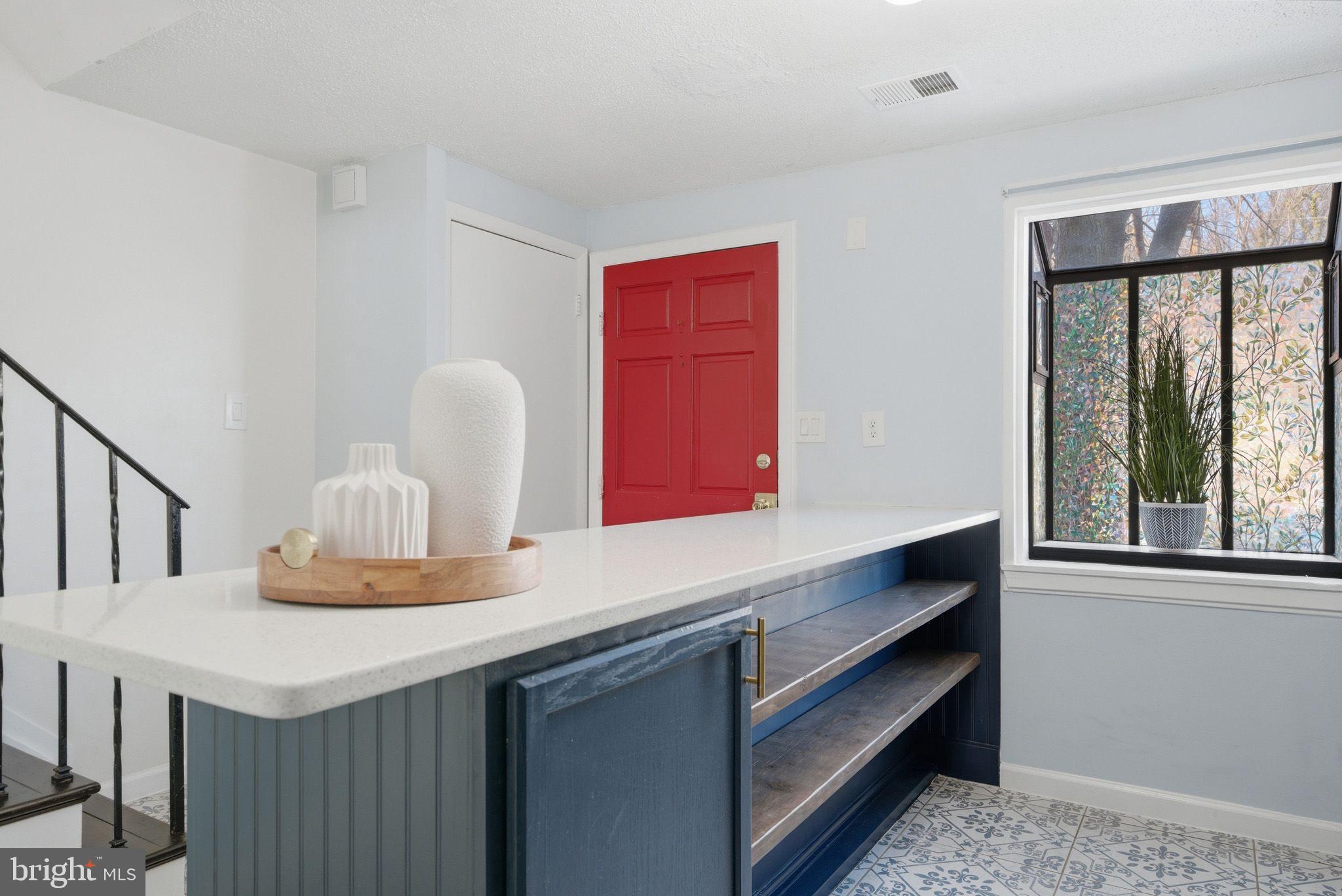 WINDMILL SQUARE - Residential