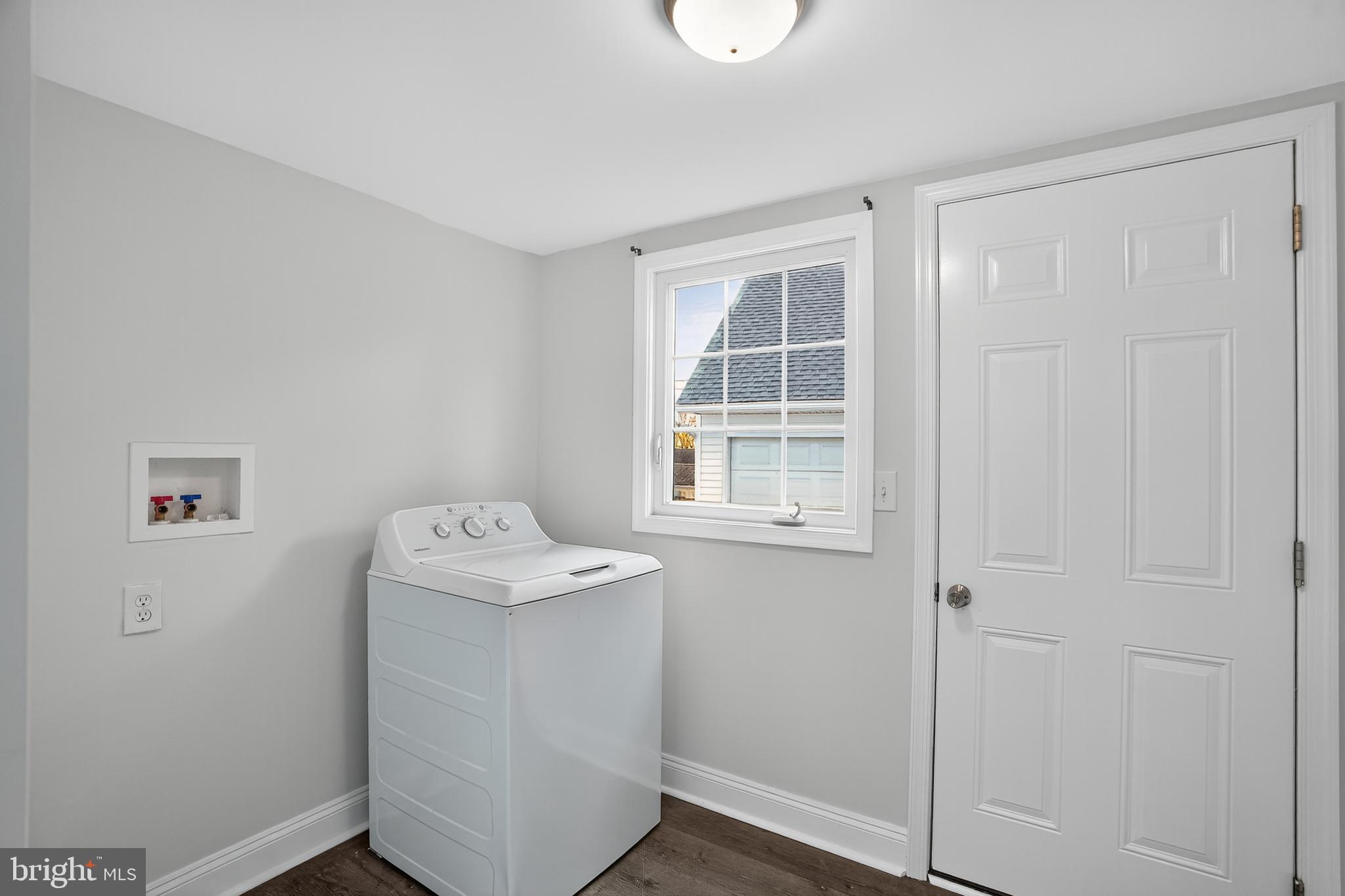 CASTLE HILLS - Residential