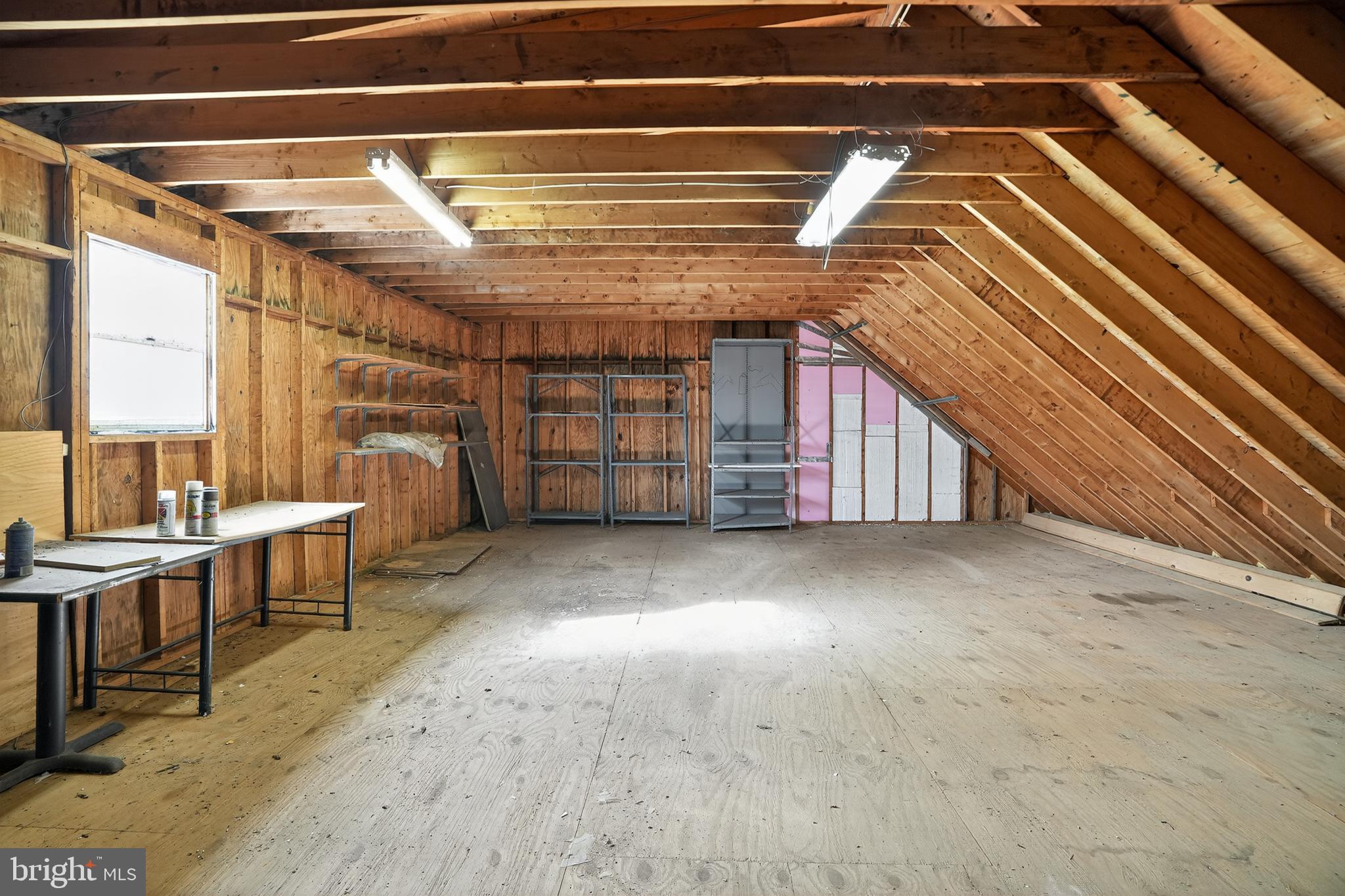 CASTLE HILLS - Residential