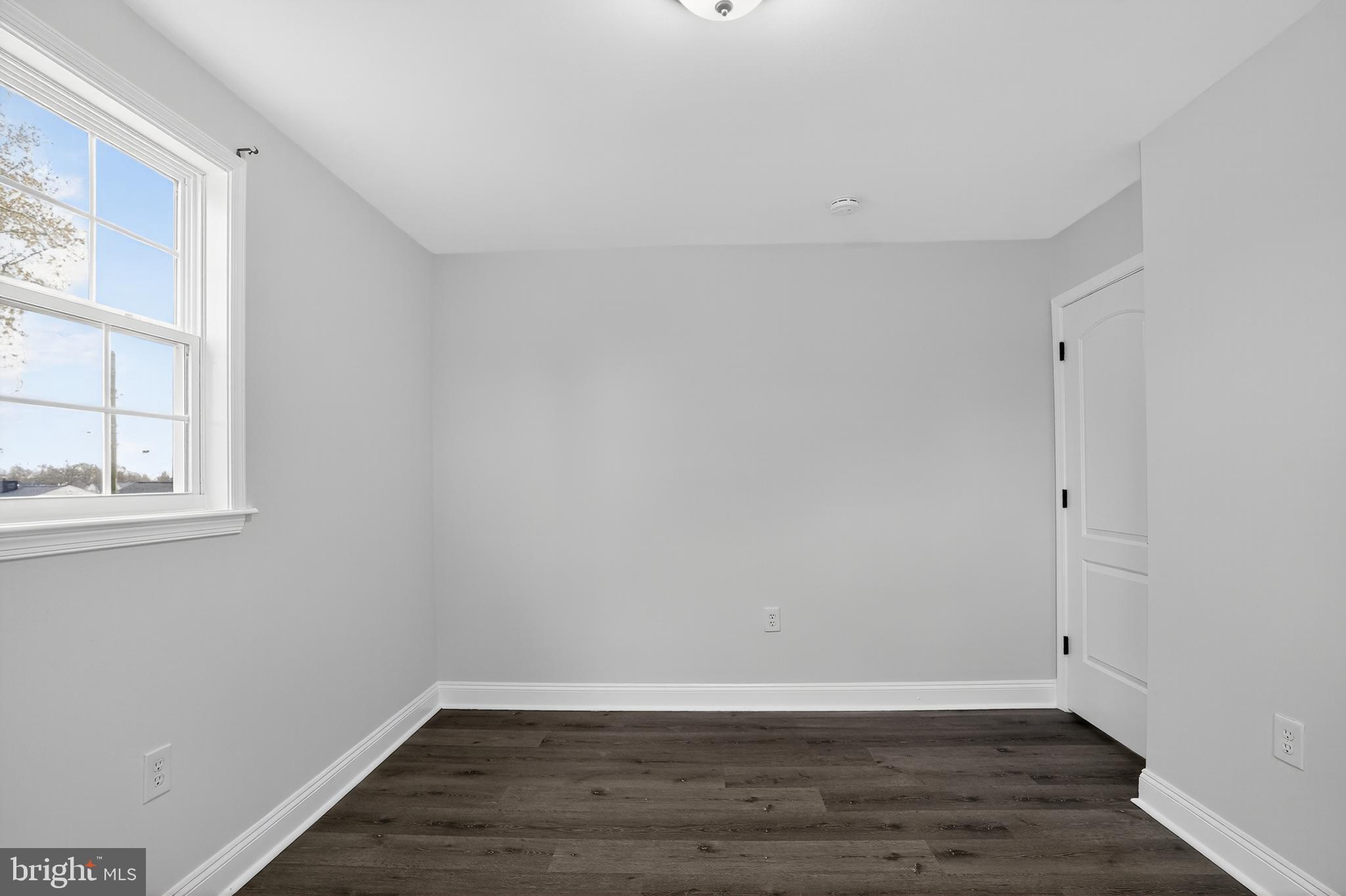 CASTLE HILLS - Residential