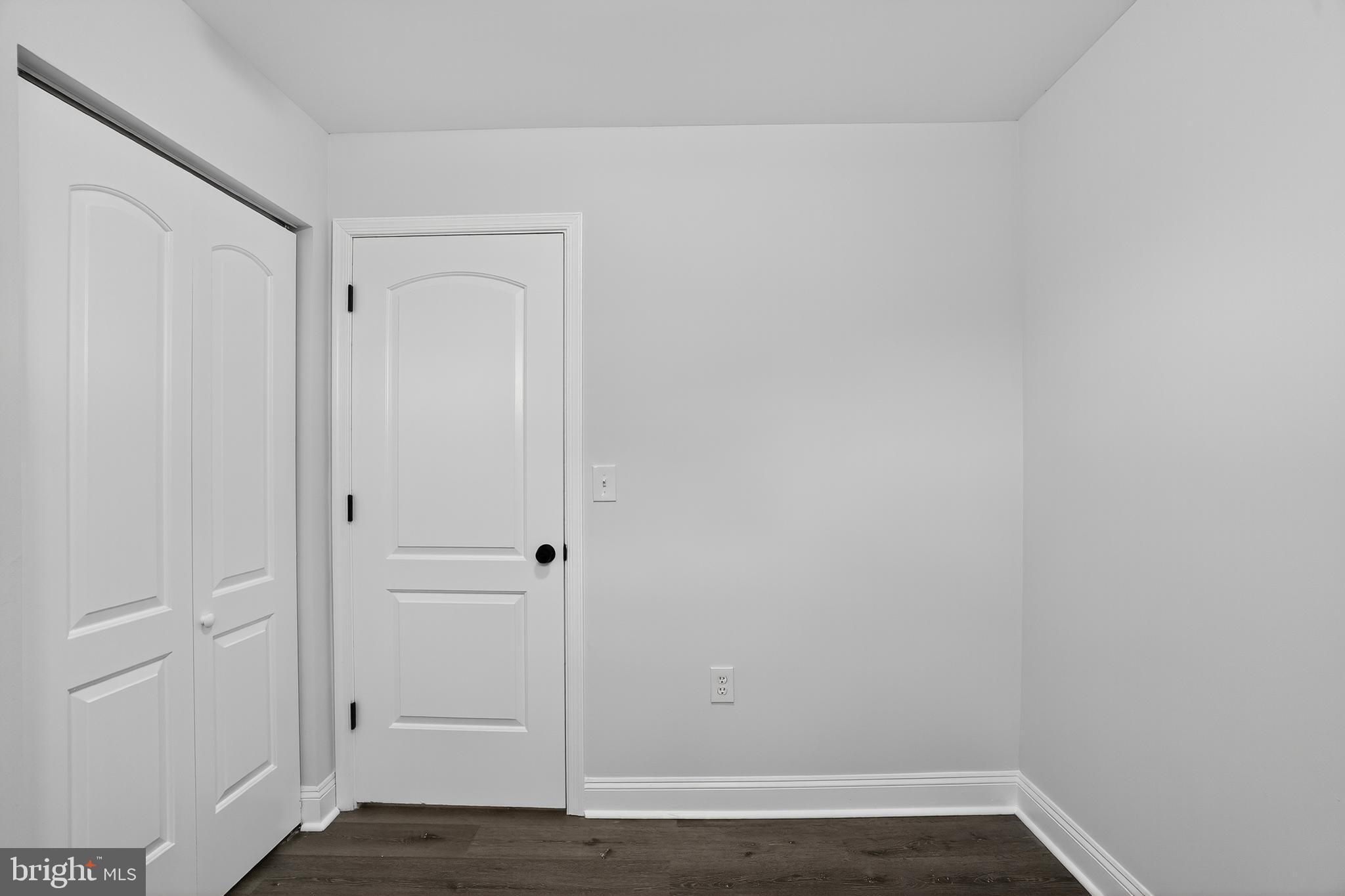 CASTLE HILLS - Residential