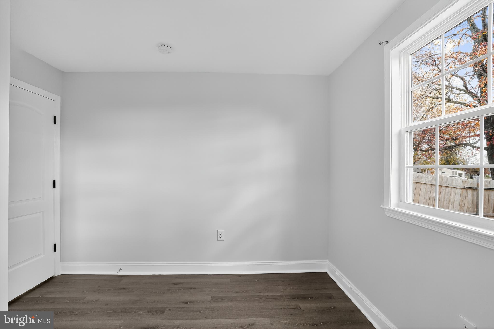 CASTLE HILLS - Residential