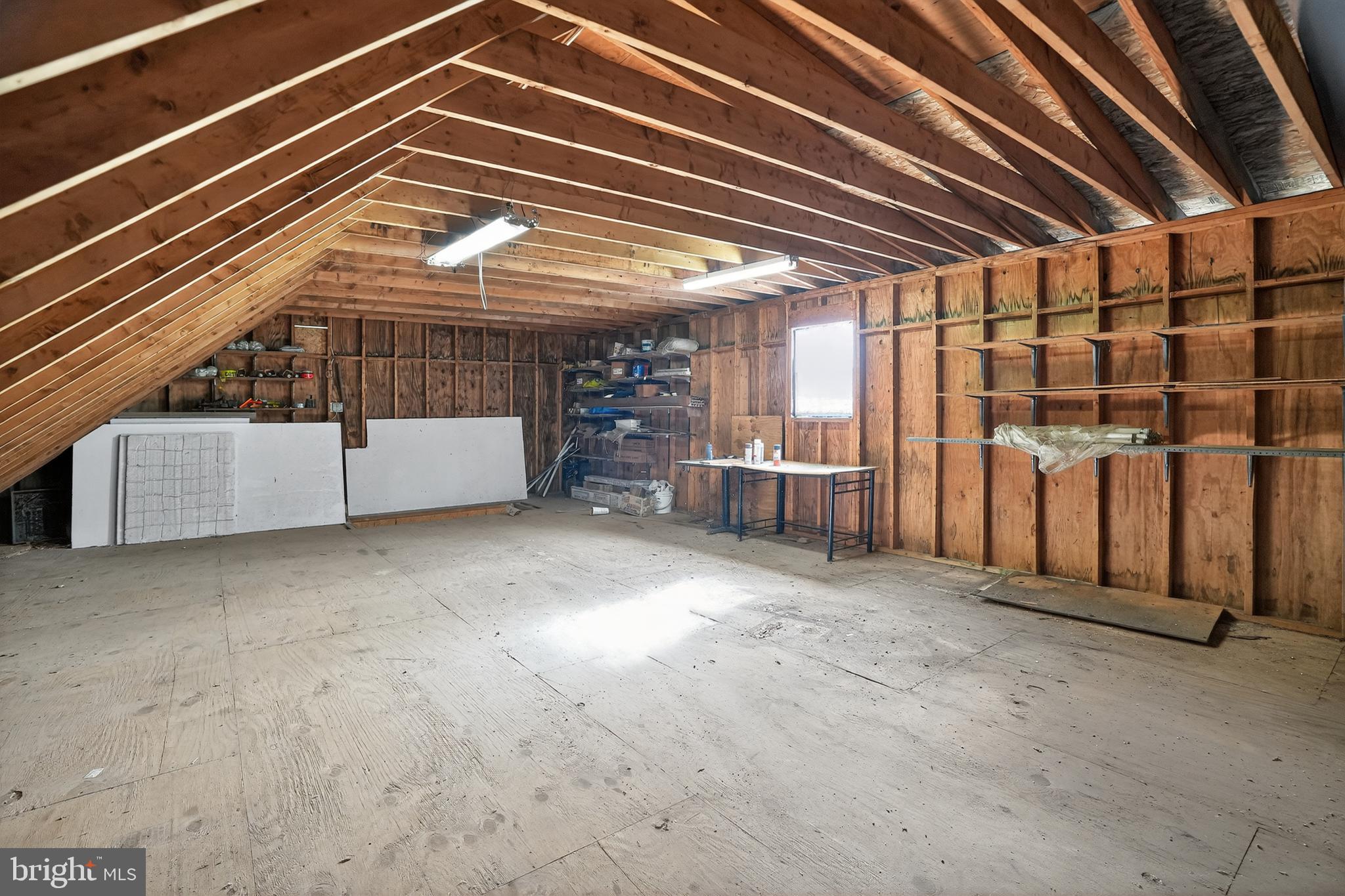 CASTLE HILLS - Residential