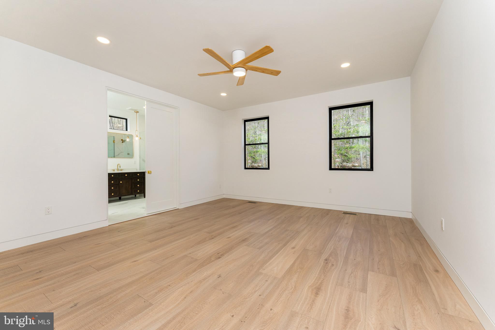 BULL RUN MOUNTAIN ESTATE - Residential