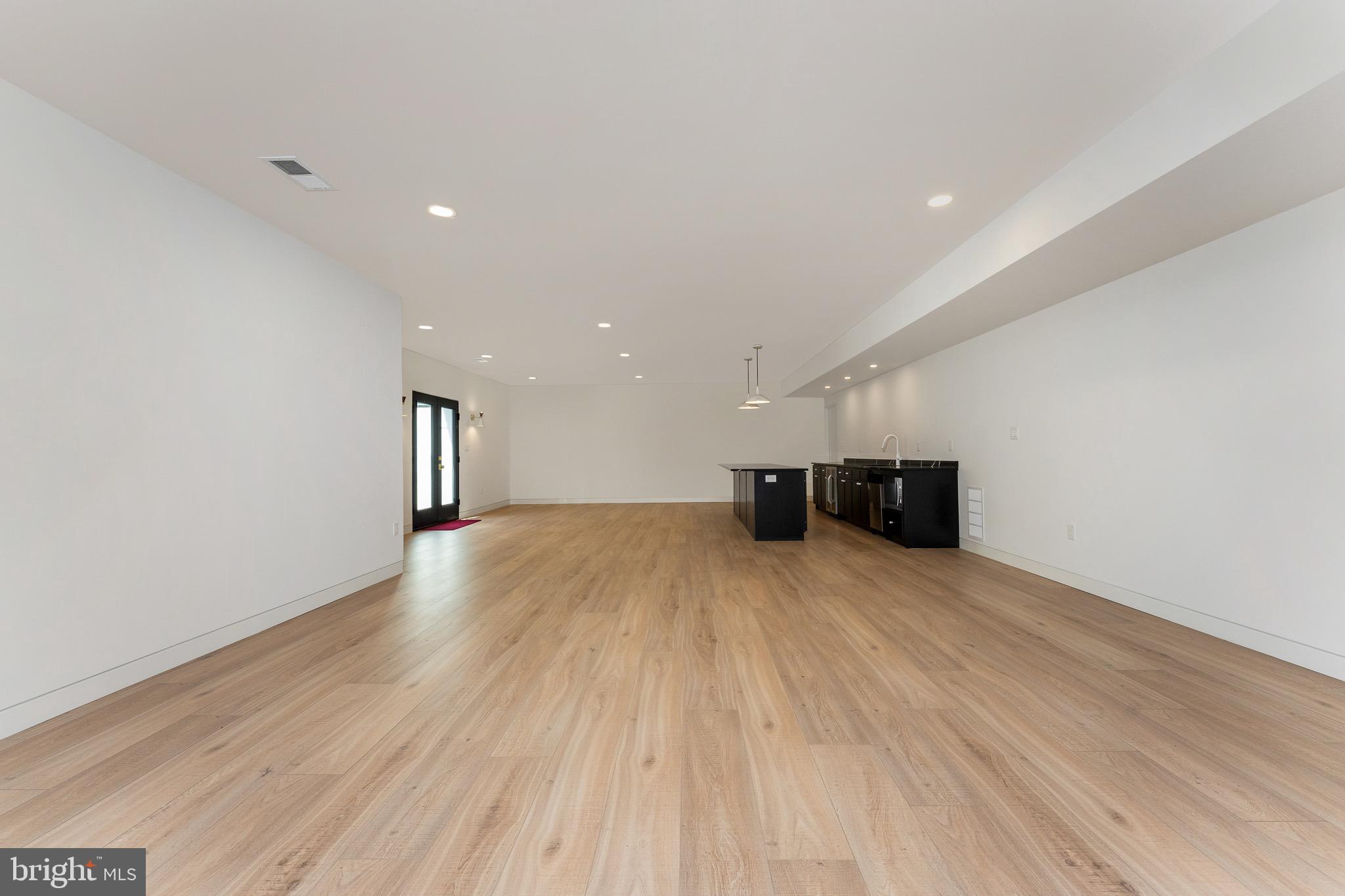 BULL RUN MOUNTAIN ESTATE - Residential