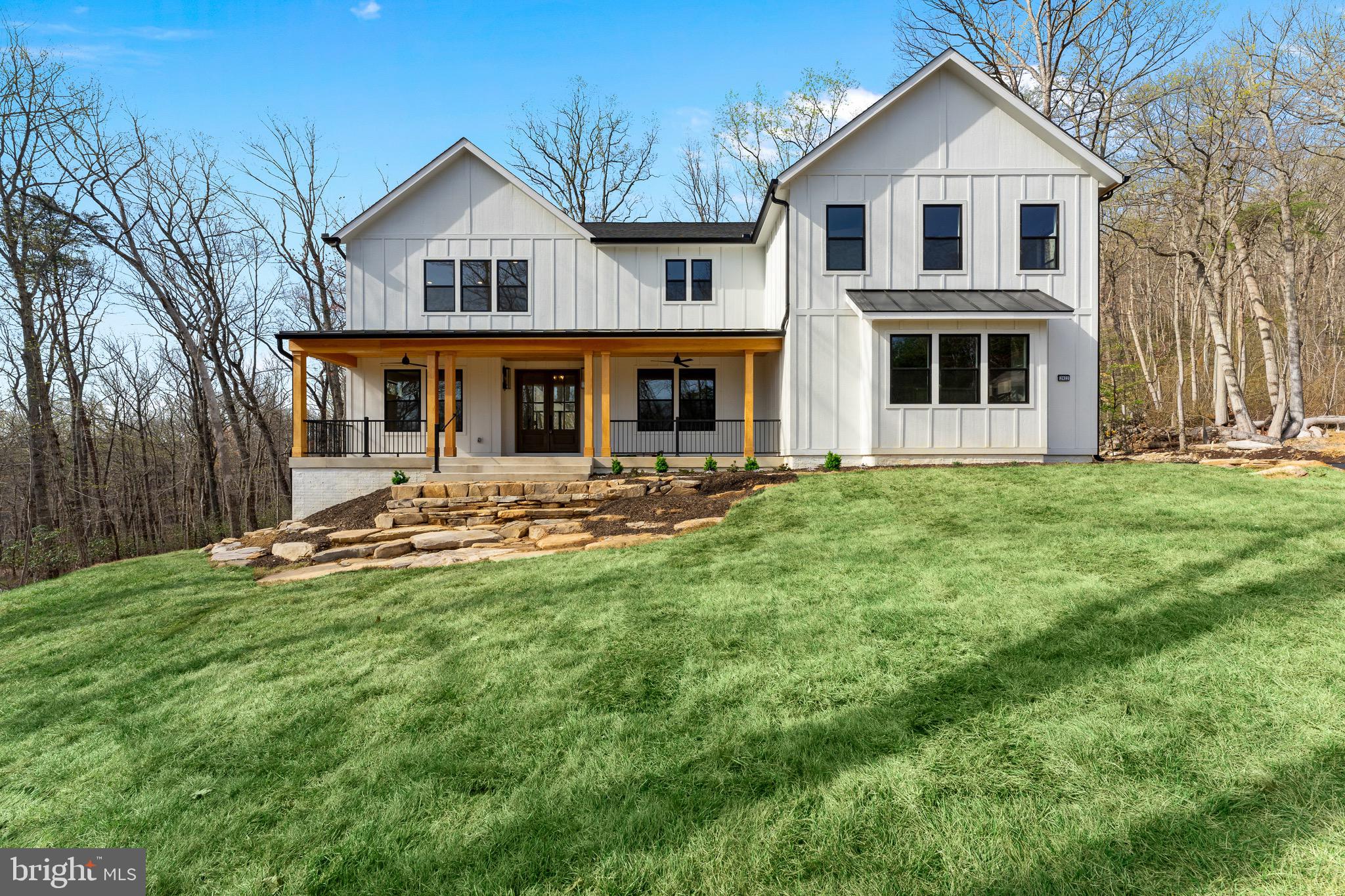 BULL RUN MOUNTAIN ESTATE - Residential