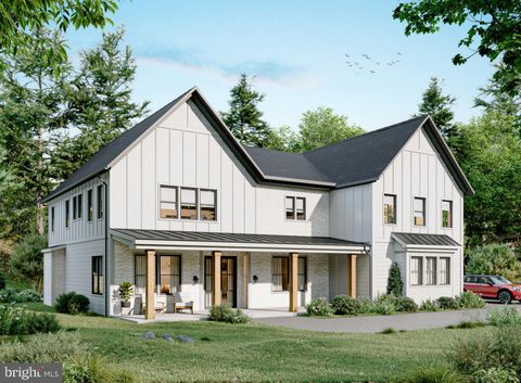 2922 MARTIN TERRACE HAYMARKET VA 20169