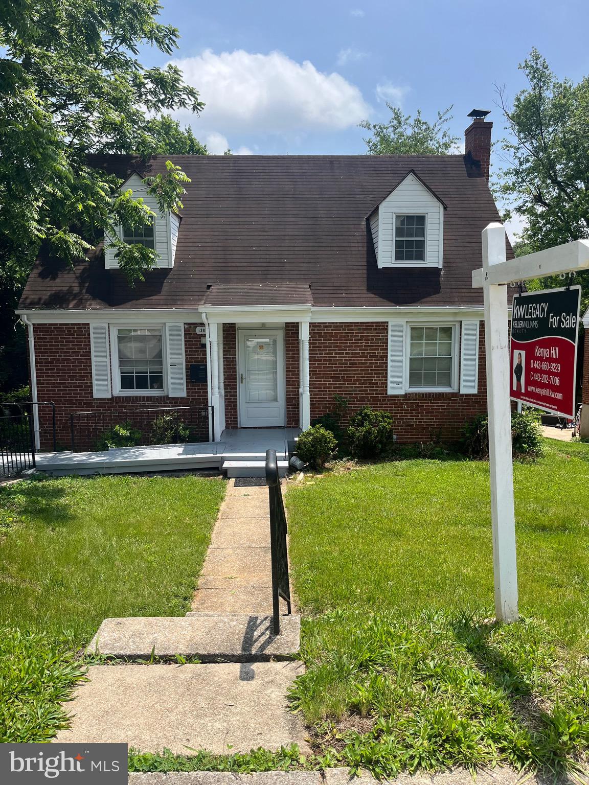 Welcome Home to 3805 Arbutus Ave – Charm, Comfort & Convenience!
Discover the perfect blend of comfort and value at 3805 Arbutus Avenue! This inviting 4-bedroom, 2-bath home is tucked away on a quiet, tree-lined street in Baltimore County and offers a move-in ready space with plenty of charm.
Step inside to find a light-filled living room, a functional eat-in kitchen, and spacious bedrooms with ample closet space. Freshly cleaned and well-maintained, this home offers a solid foundation for your personal style -whether you're settling in right away or planning light cosmetic updates over time.
Enjoy a large backyard perfect for relaxing, entertaining, or creating your own outdoor oasis. Conveniently located near shopping, schools, and major commuter routes, this home is ideal for first-time buyers looking to build equity in a peaceful, established neighborhood.
Don’t miss this opportunity to own a home that’s ready when you are — schedule your tour today!