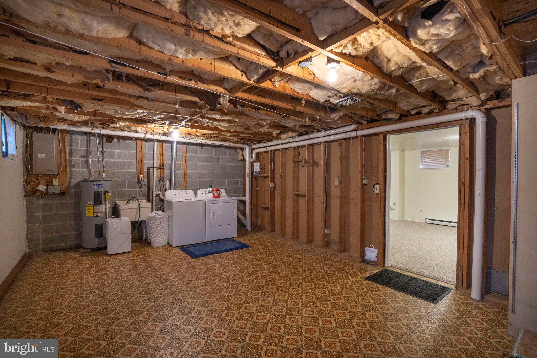 MAPLEWOOD TOWNHOUSES - Residential