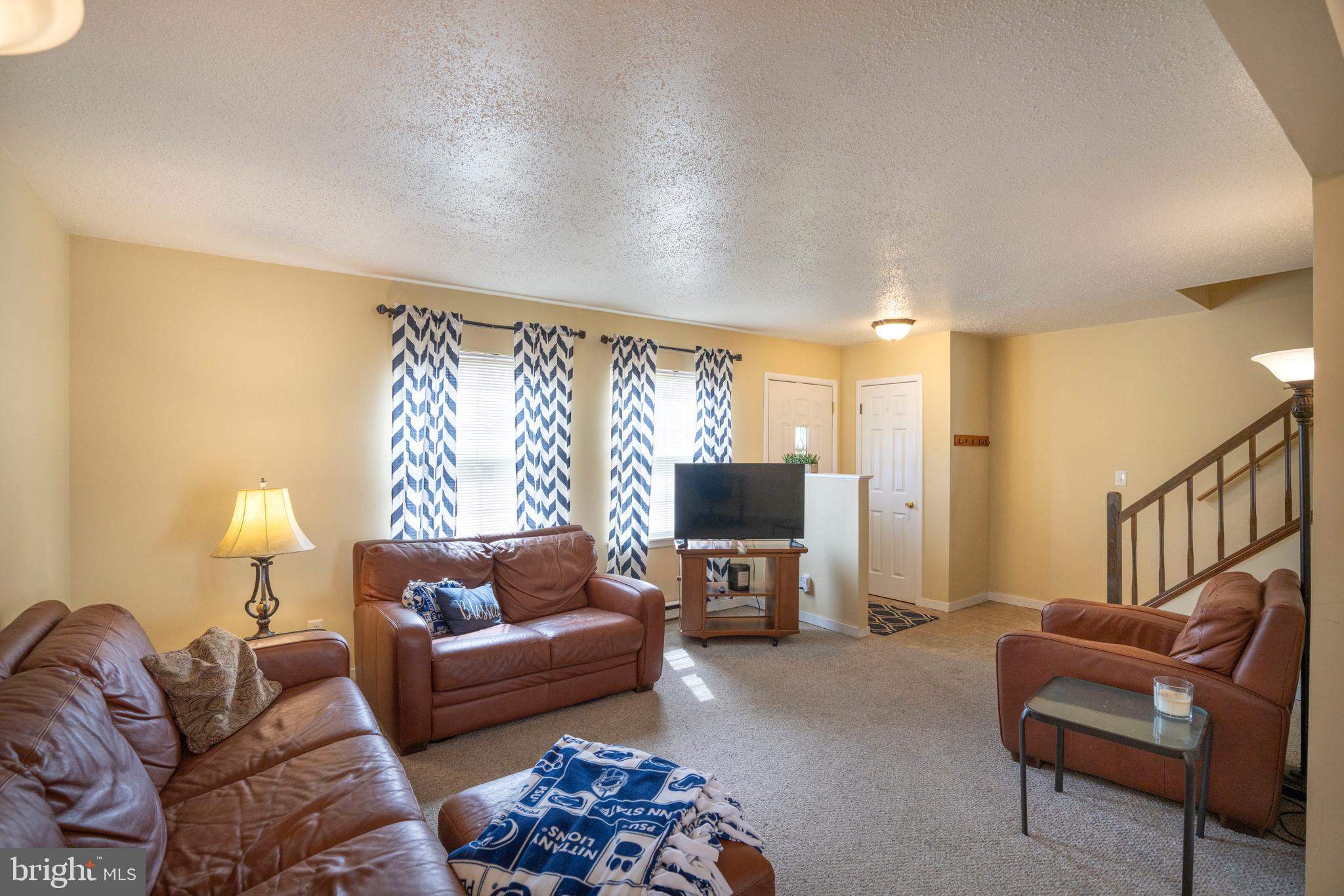 MAPLEWOOD TOWNHOUSES - Residential