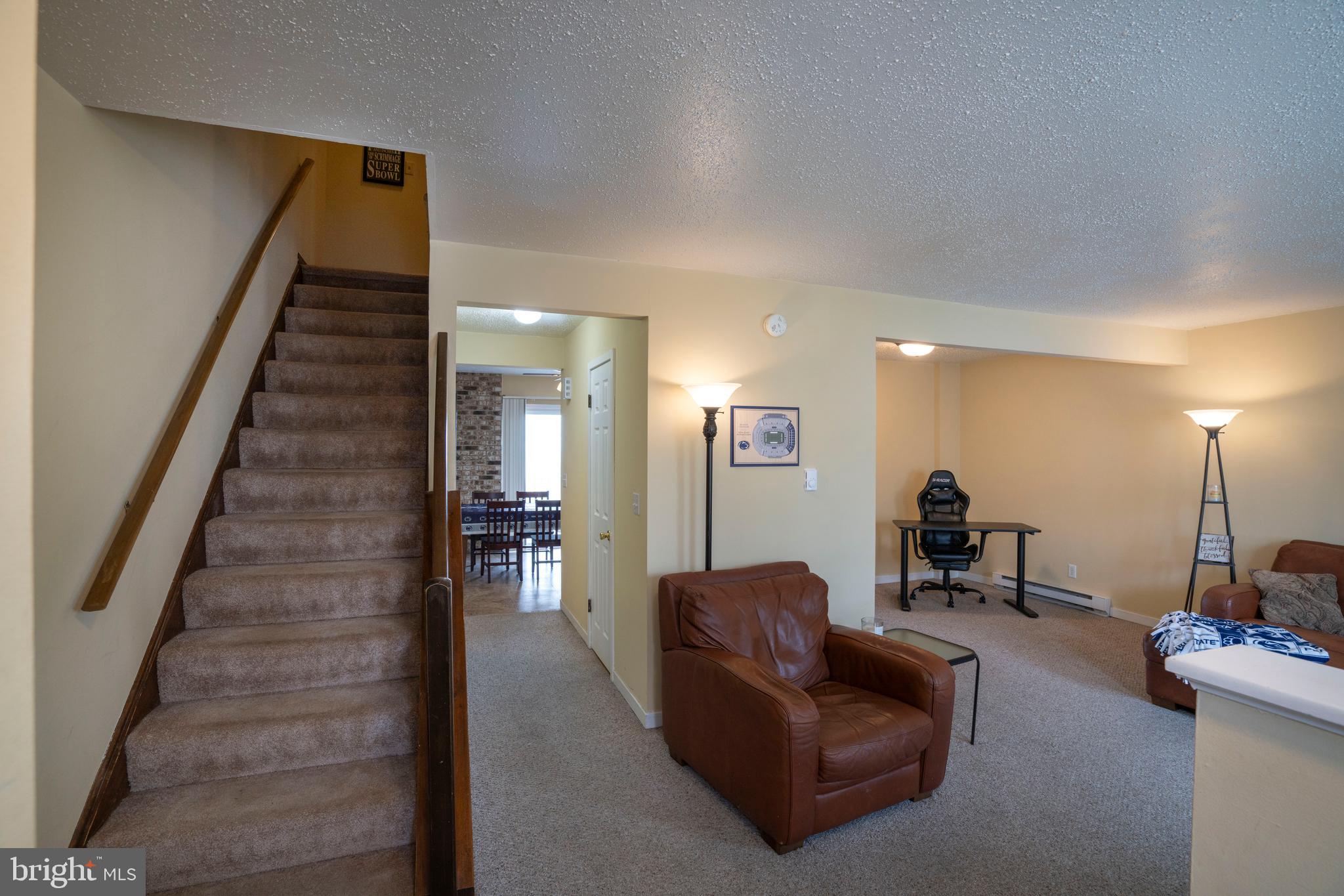 MAPLEWOOD TOWNHOUSES - Residential