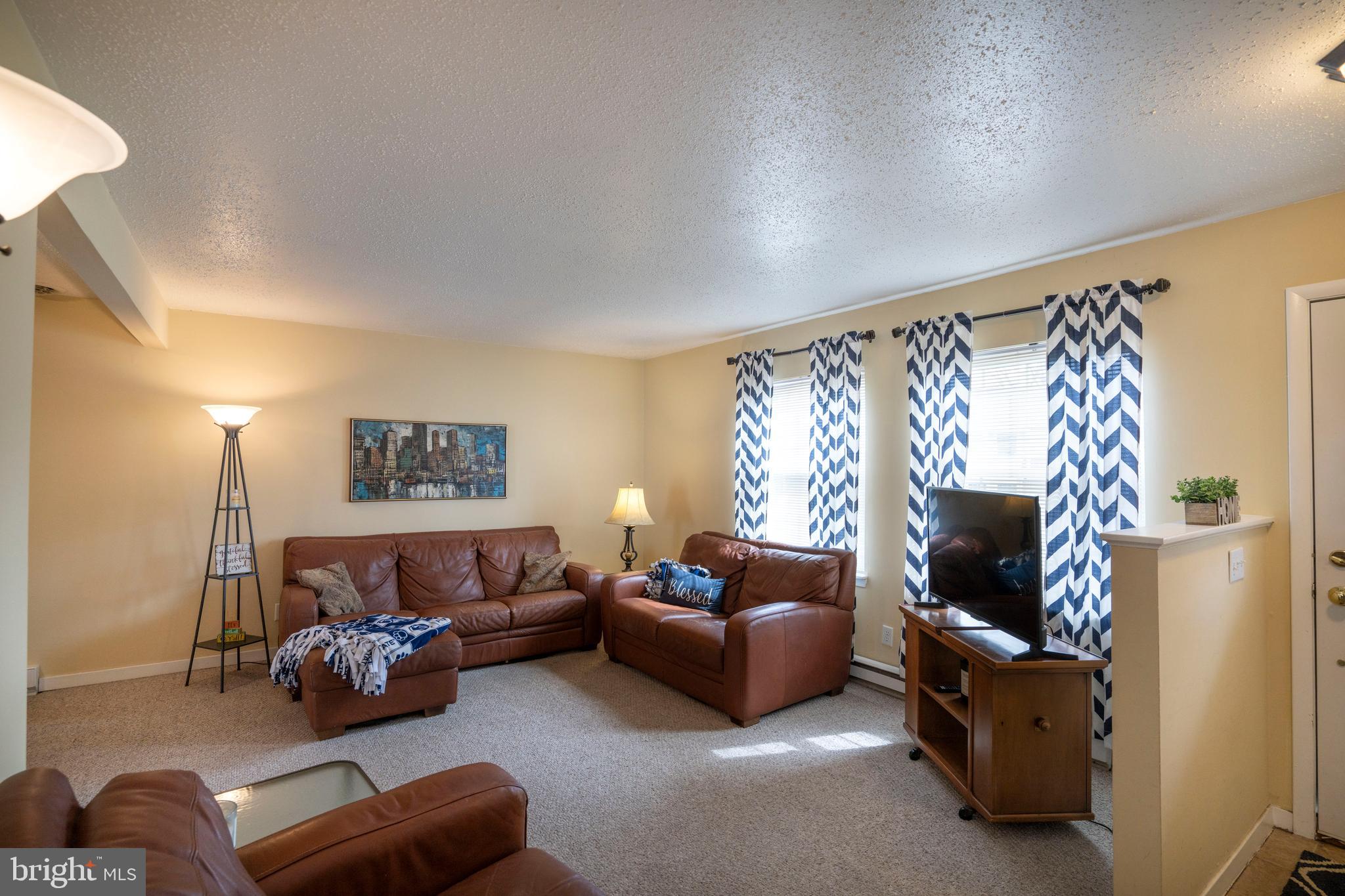 MAPLEWOOD TOWNHOUSES - Residential