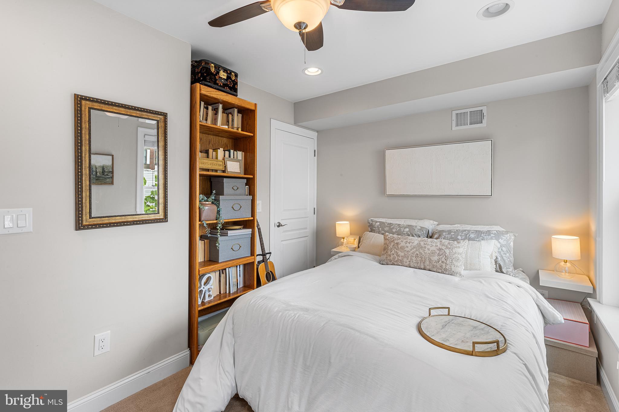 EAST PASSYUNK CROSSING - Residential