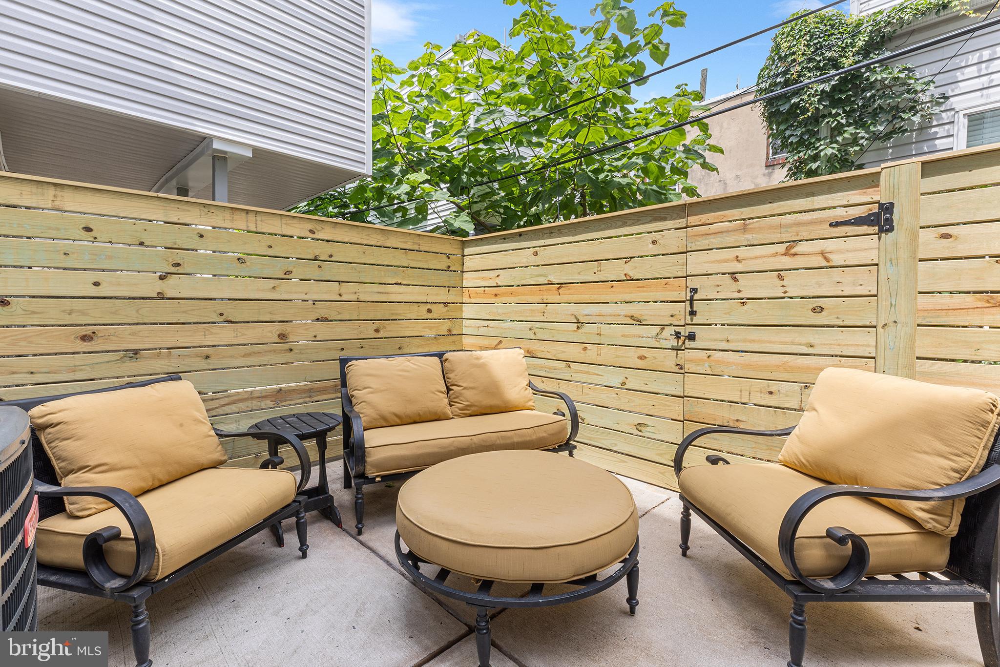 EAST PASSYUNK CROSSING - Residential