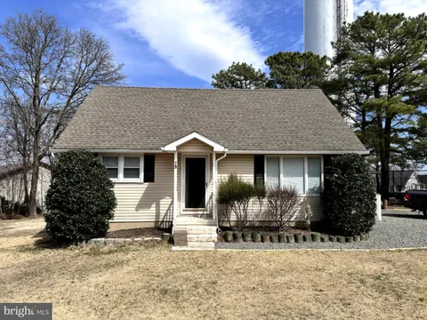 79 Ash Rd, Manahawkin, NJ MLS: NJOC2032810