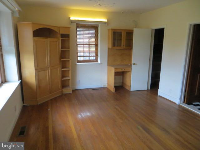 HAMPTON - Residential