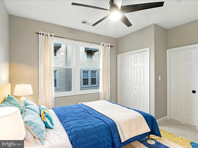 OAKCREST - Residential