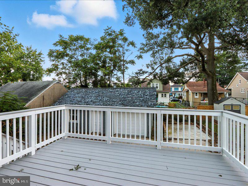 OAKCREST - Residential