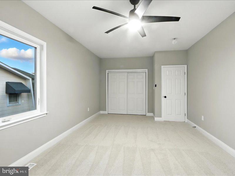 OAKCREST - Residential