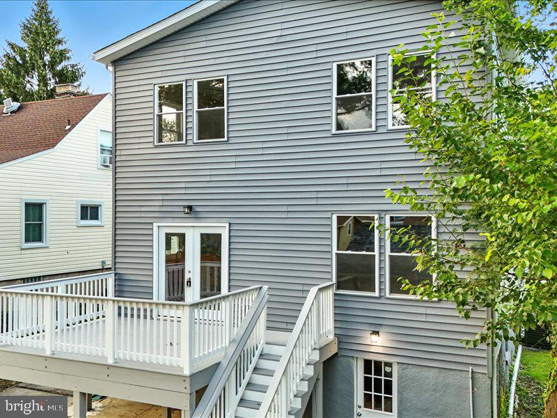 OAKCREST - Residential