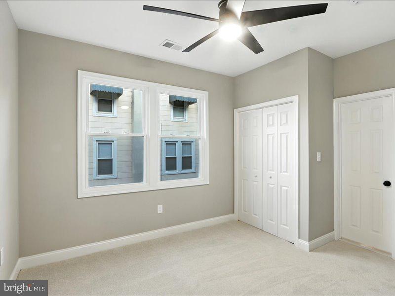 OAKCREST - Residential