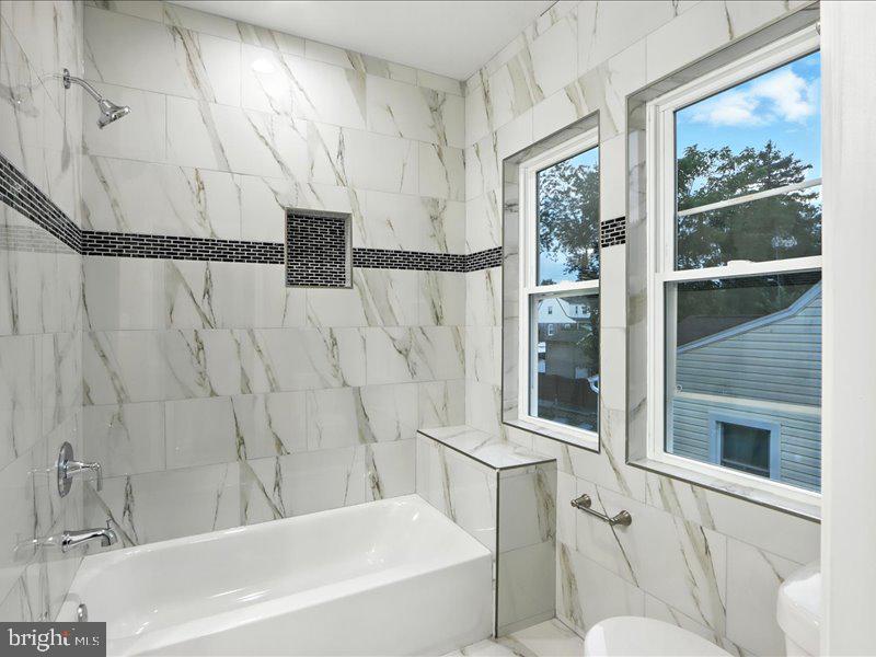 OAKCREST - Residential
