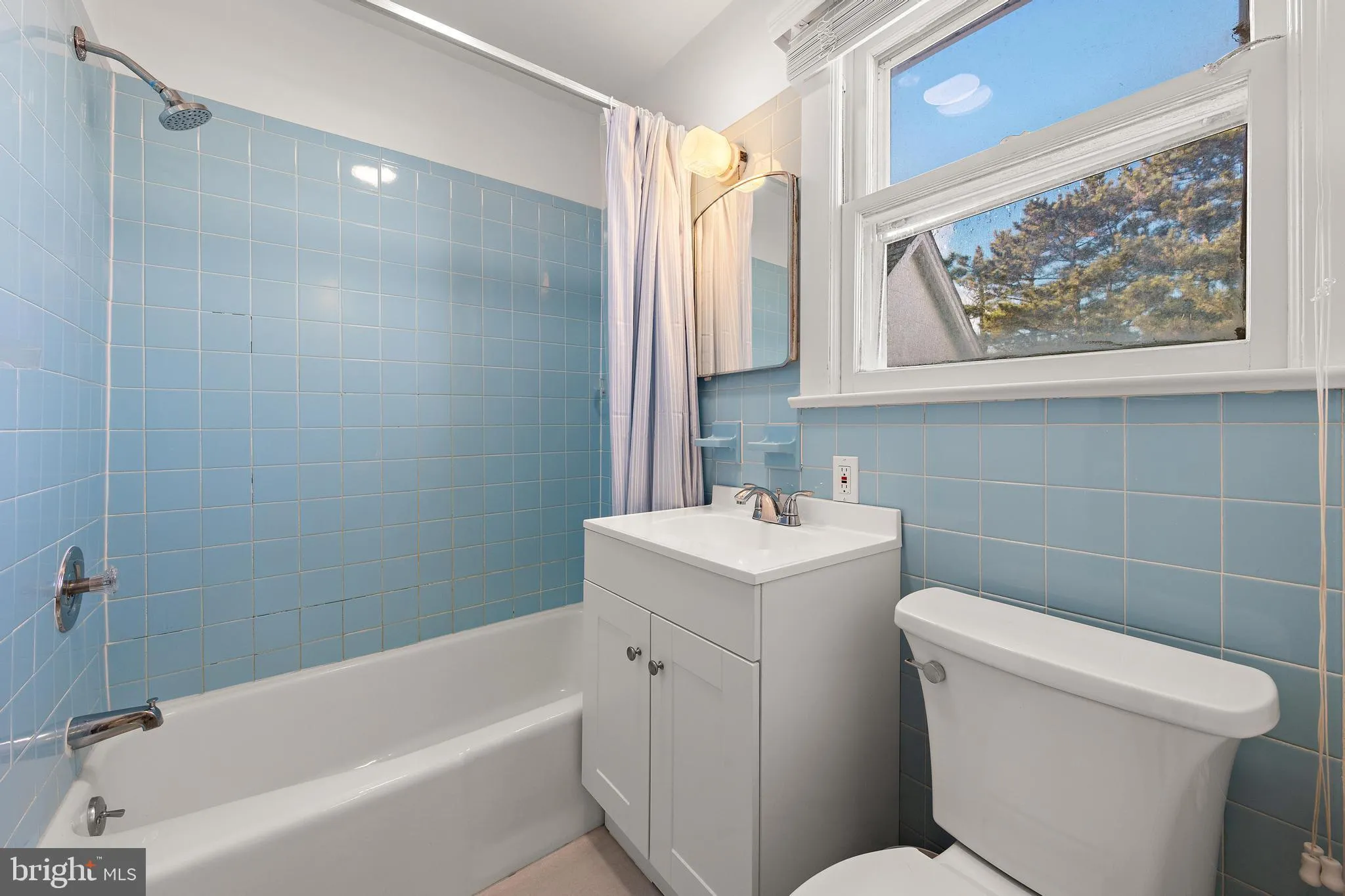 Long Beach Township, New Jersey 08008, United States, 4 Bedrooms Bedrooms, ,2 BathroomsBathrooms,Residential,Active,255311