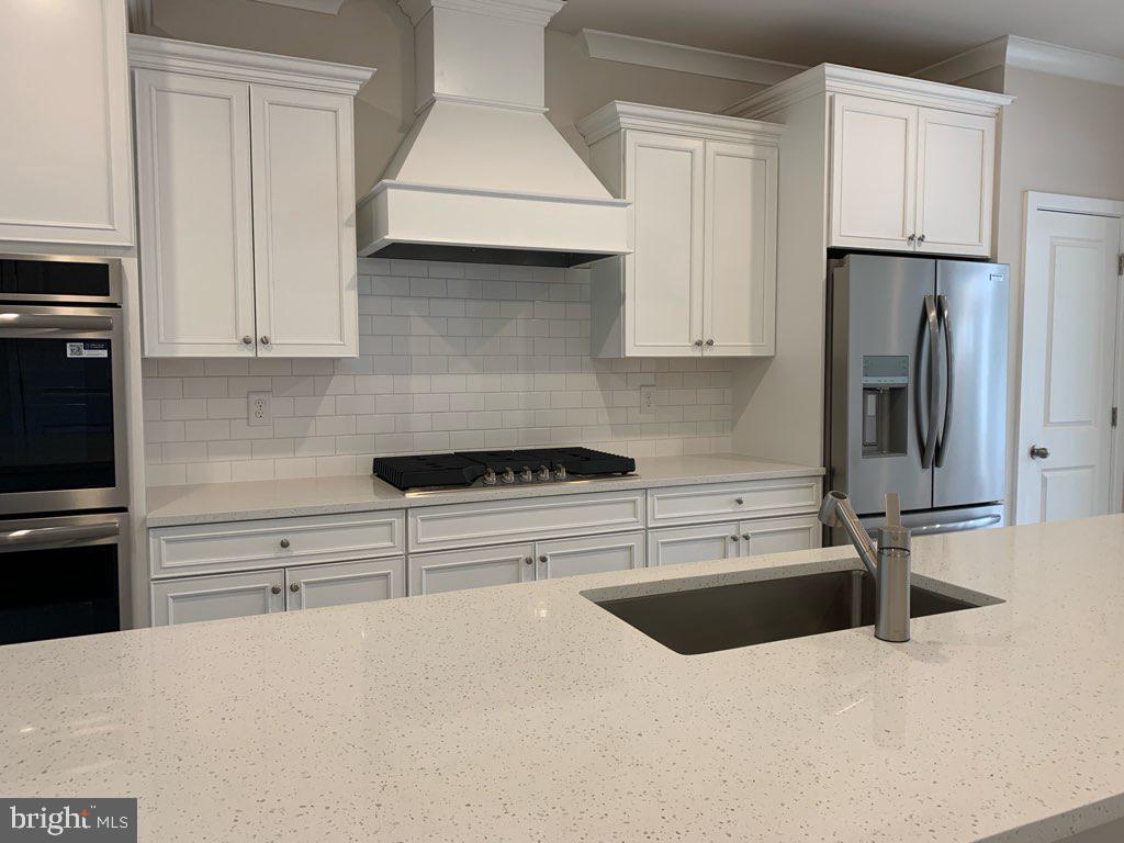 32044 WHITE TAIL DRIVE TH117