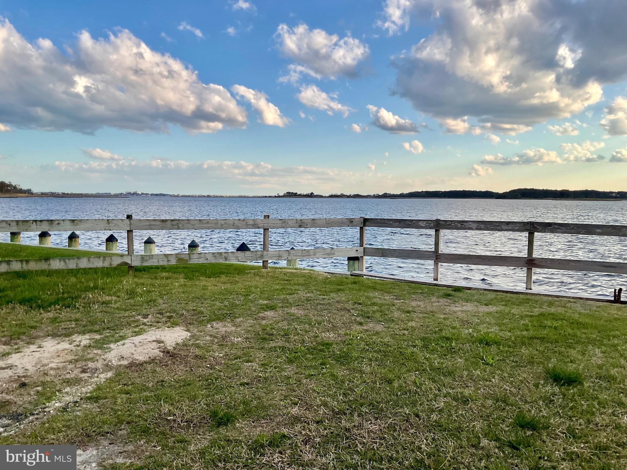 BAYVIEW PARK - Residential