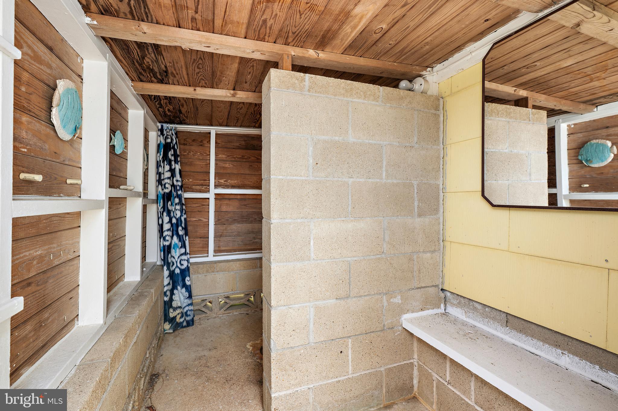 BAYVIEW PARK - Residential