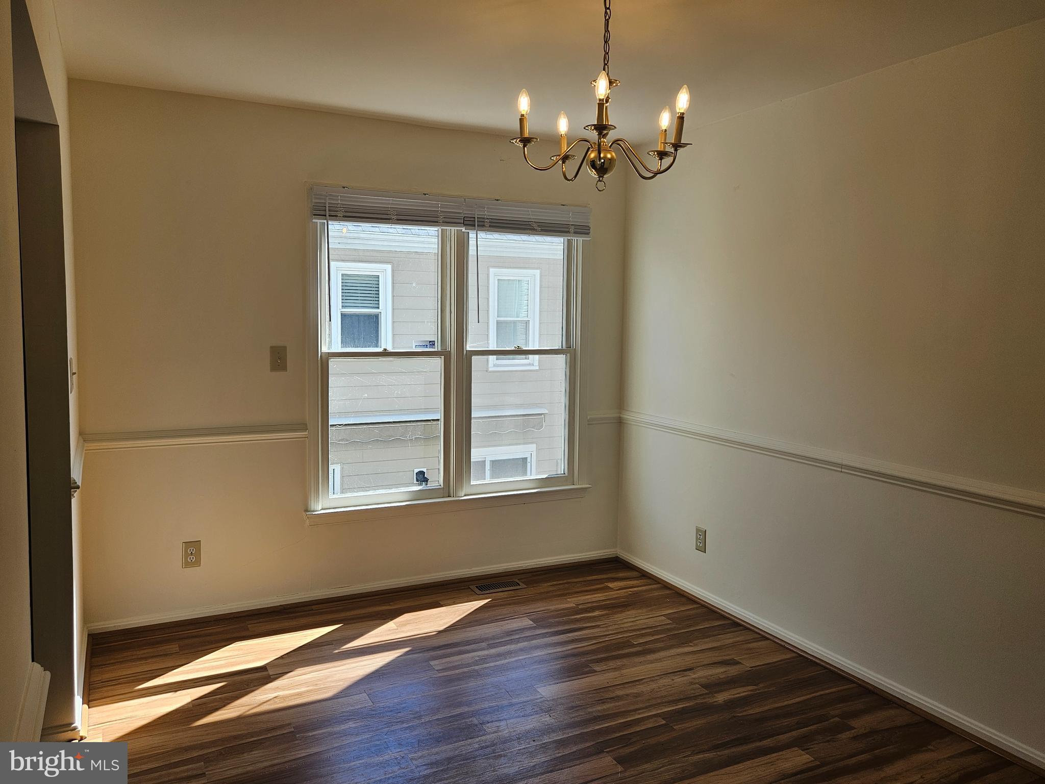 COLLEGE HALL GROVE - Residential Lease