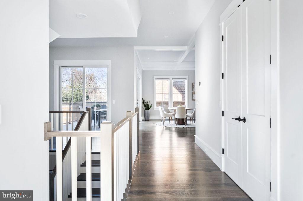 BERKSHIRE OAKWOOD - Residential