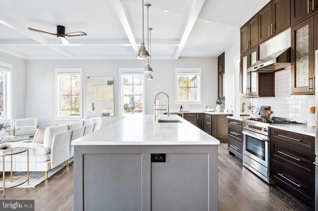 BERKSHIRE OAKWOOD - Residential