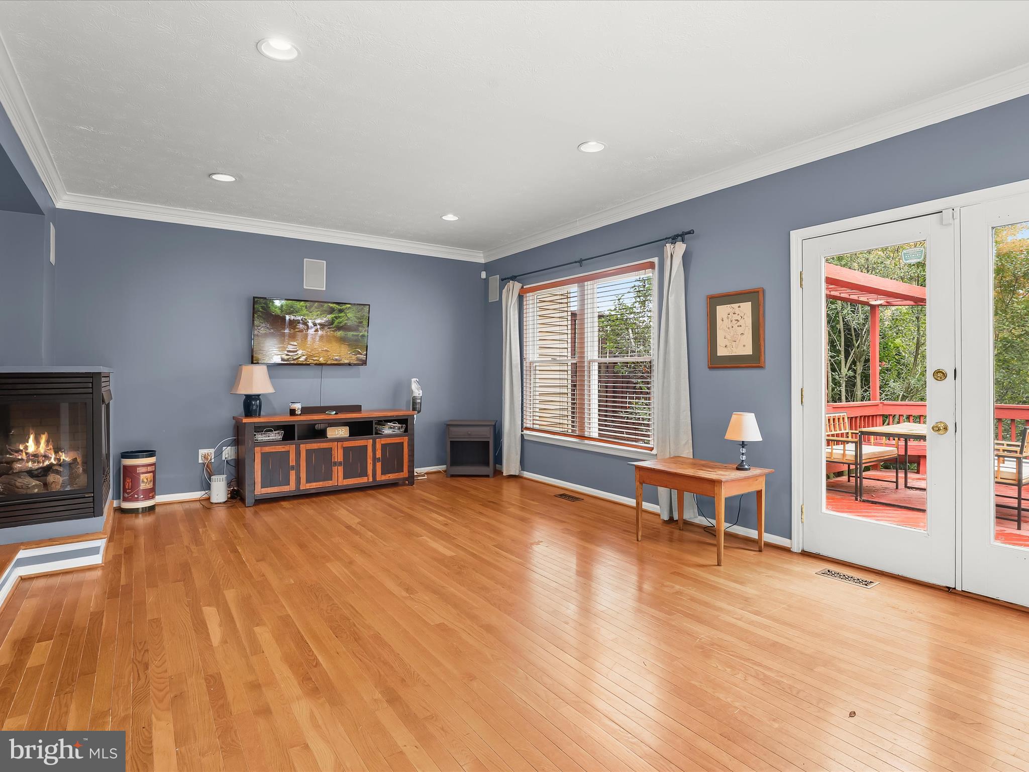 GREENSPRING EAST - Residential