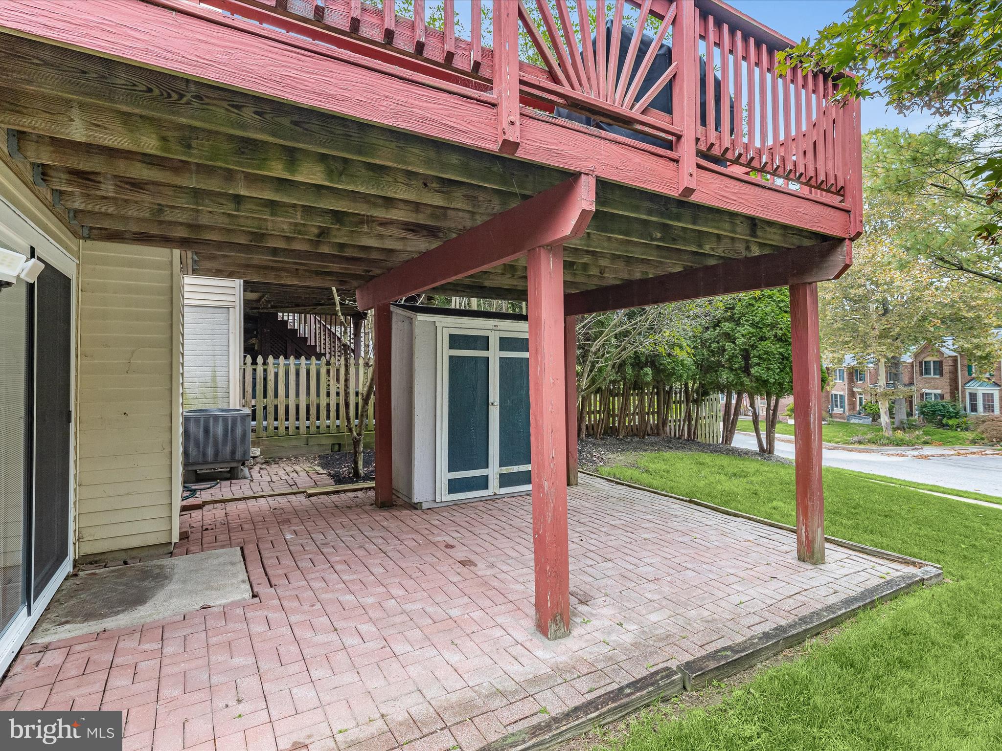GREENSPRING EAST - Residential