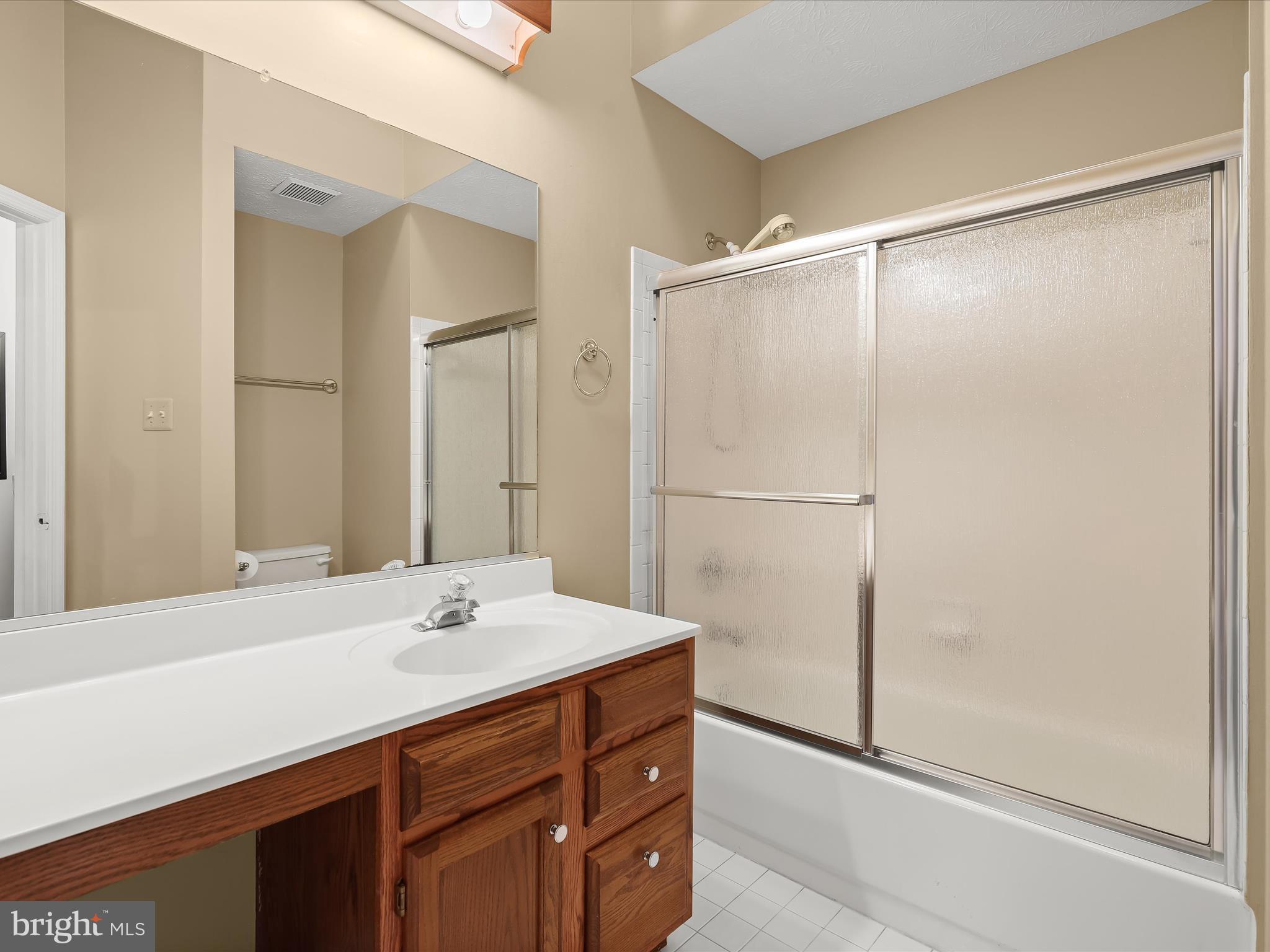 GREENSPRING EAST - Residential