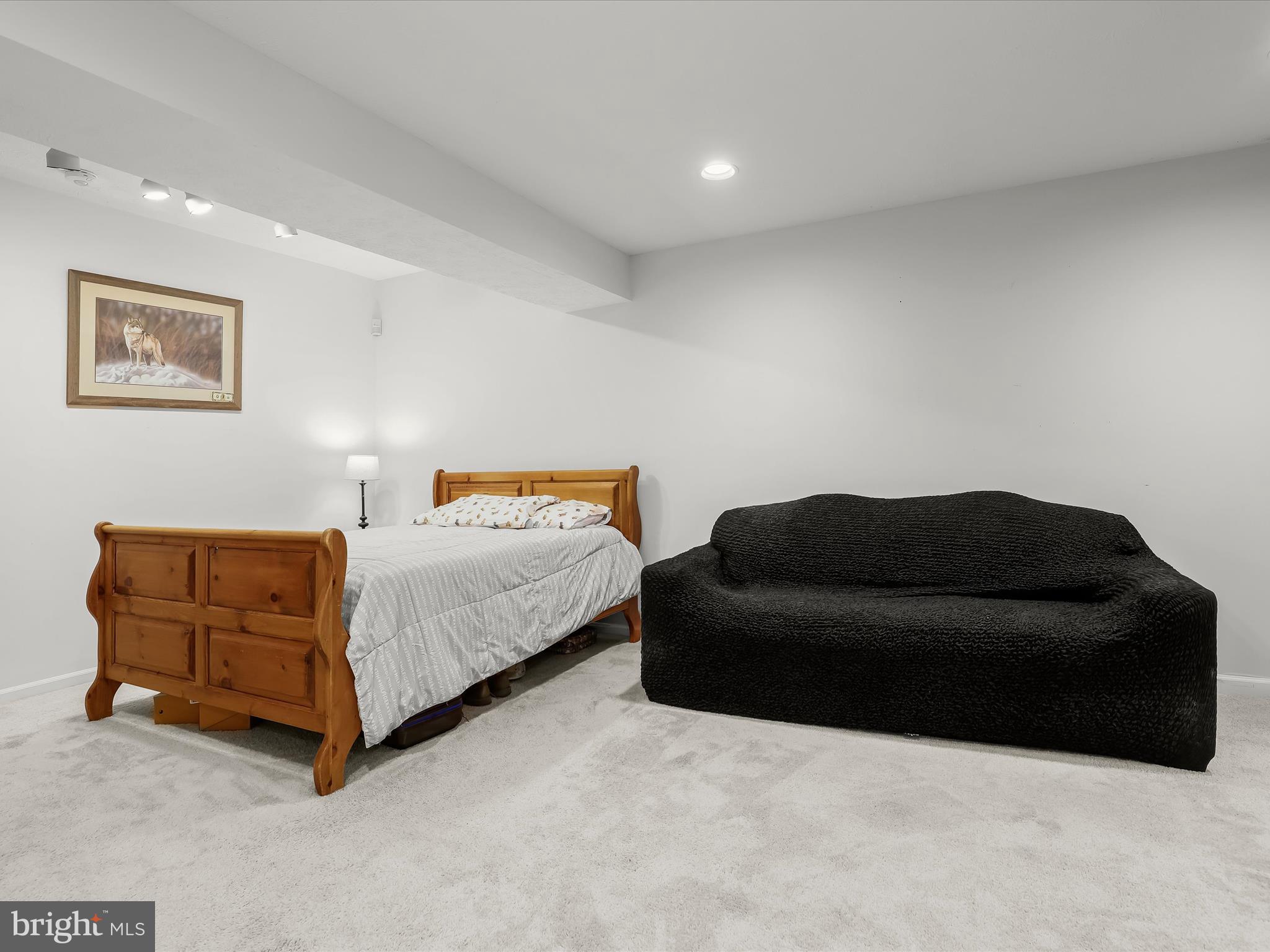 GREENSPRING EAST - Residential