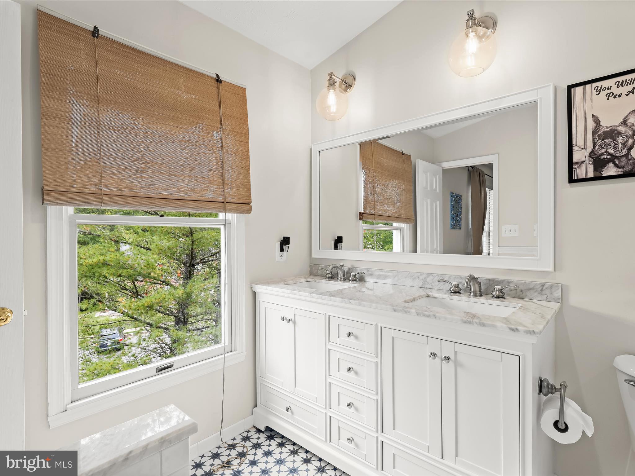 GREENSPRING EAST - Residential