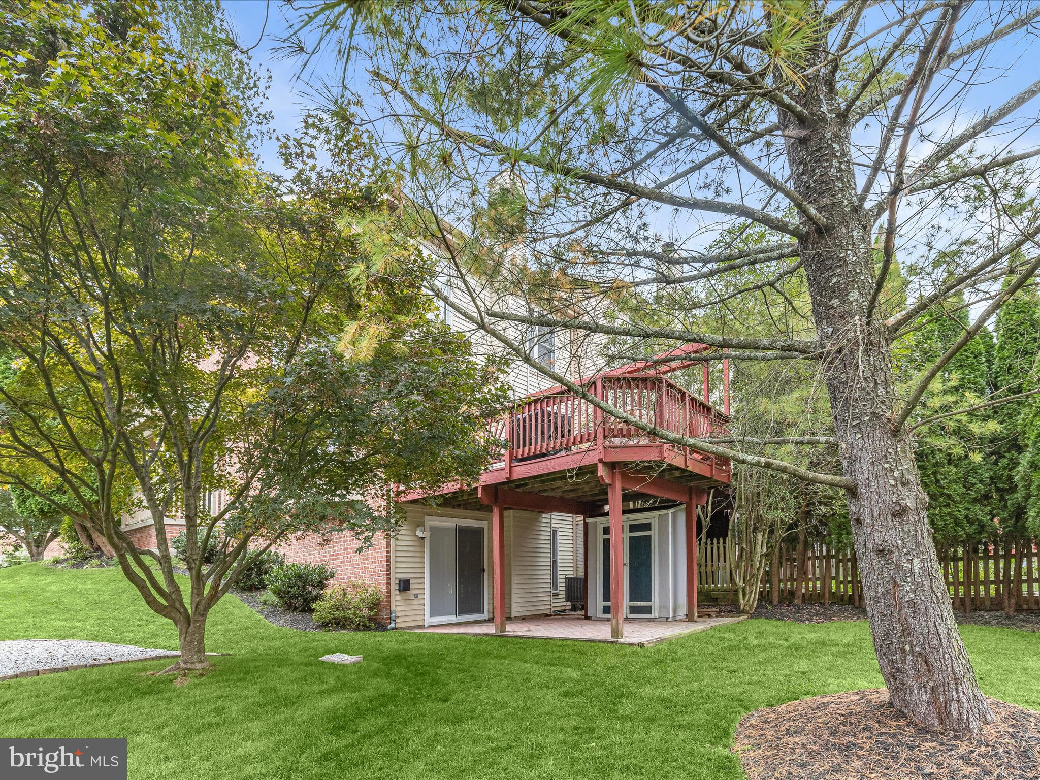GREENSPRING EAST - Residential