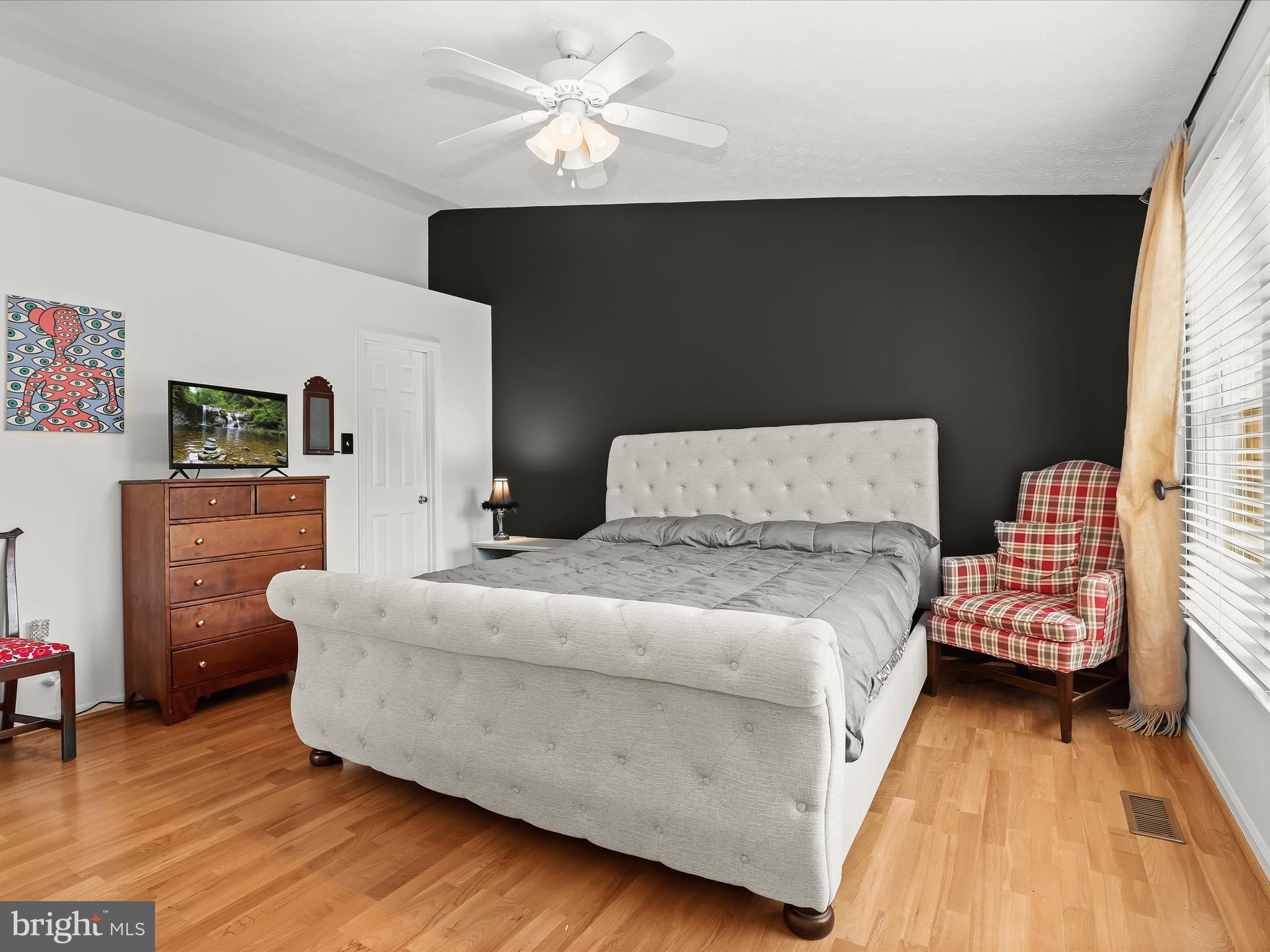 GREENSPRING EAST - Residential