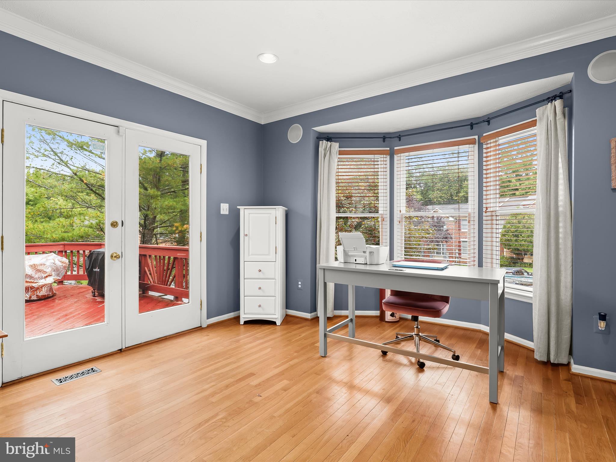 GREENSPRING EAST - Residential