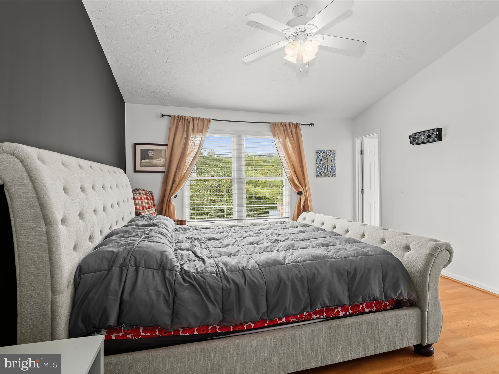 GREENSPRING EAST - Residential