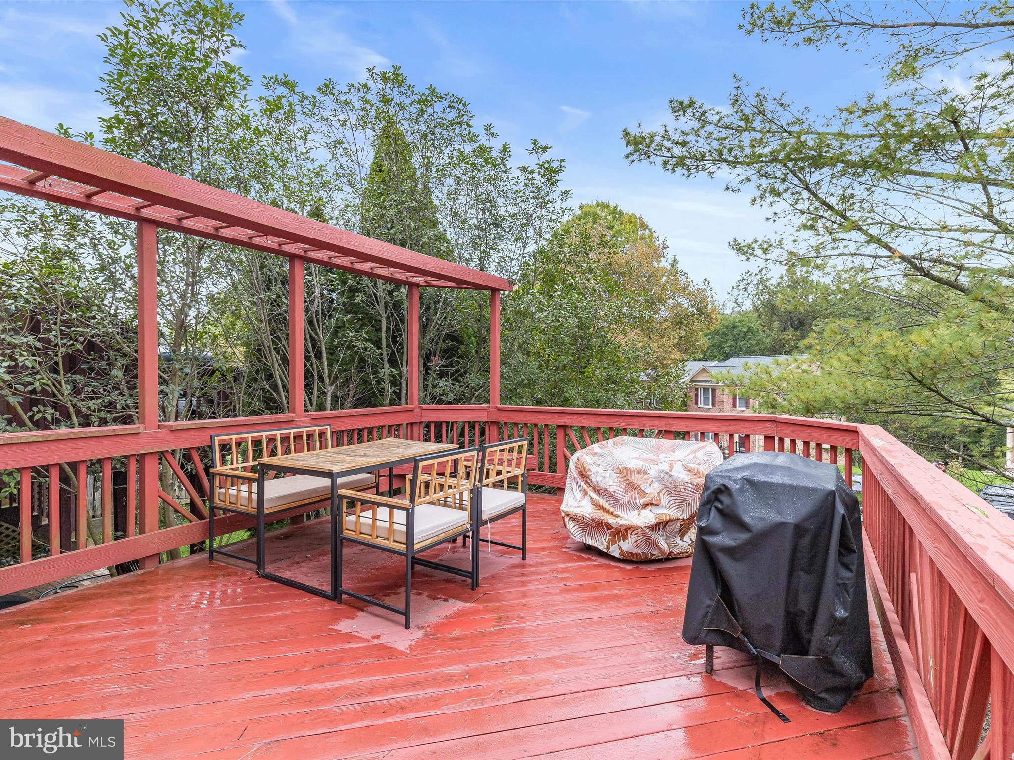 GREENSPRING EAST - Residential