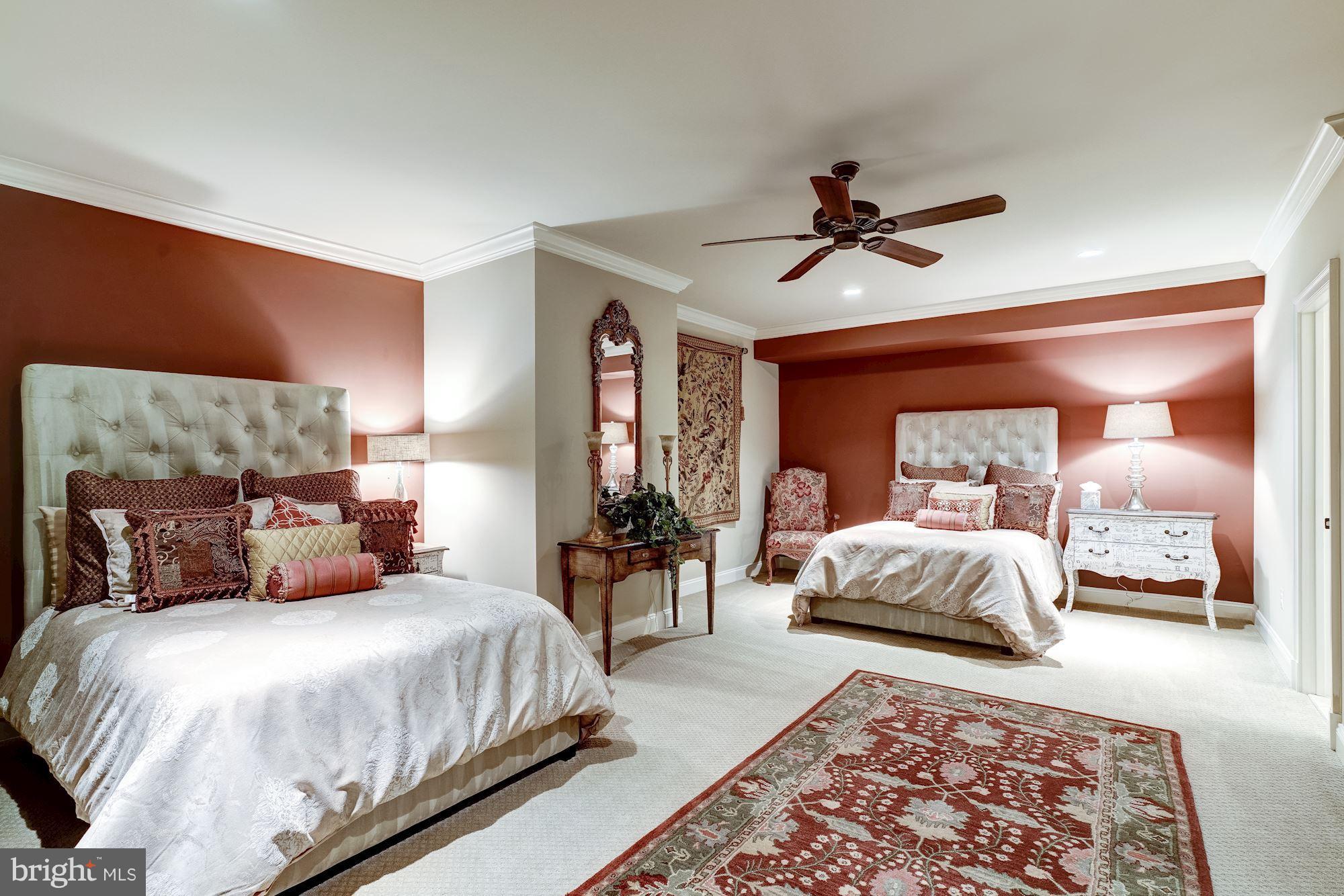 WOODHAVEN - Residential