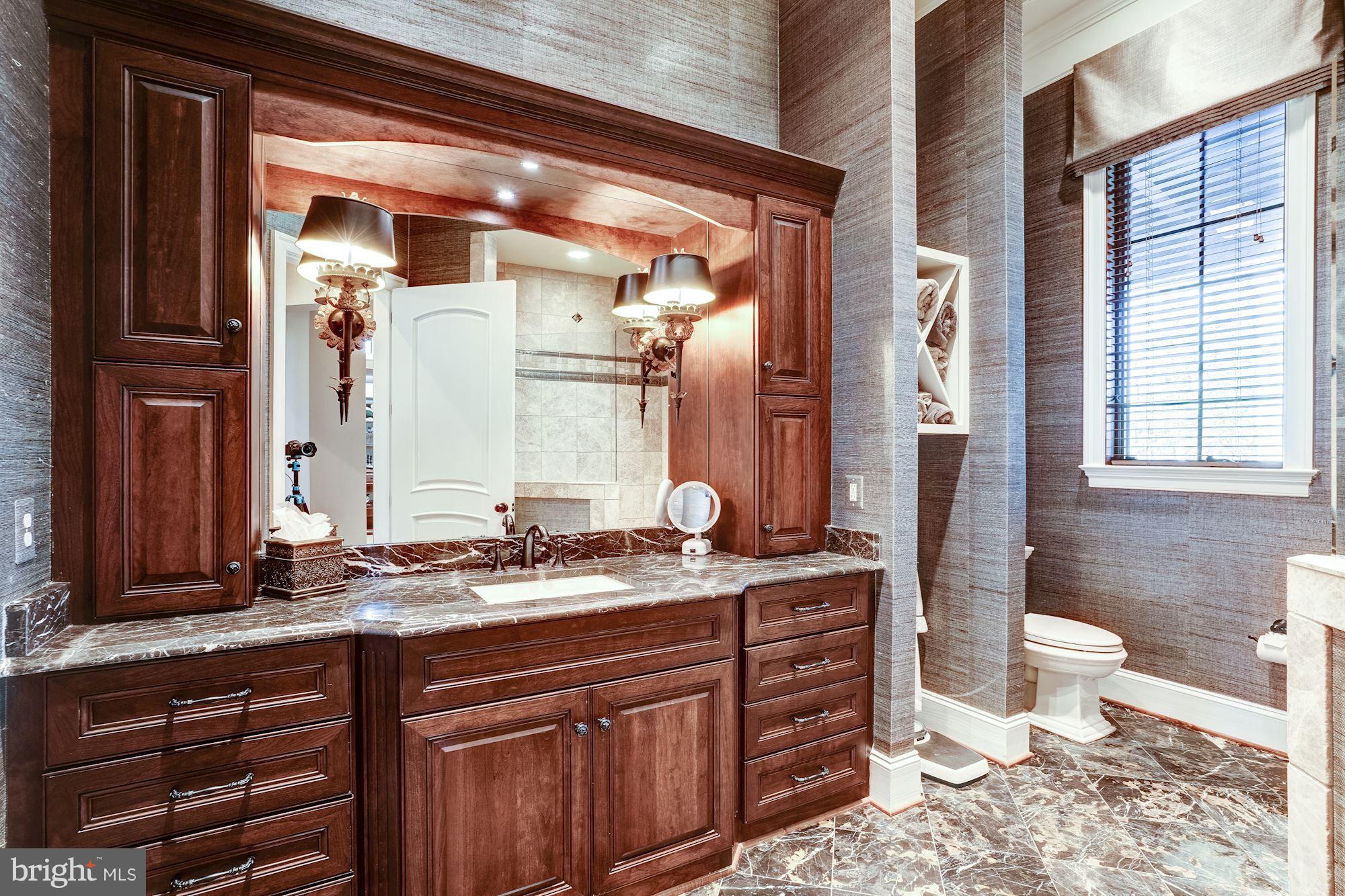 WOODHAVEN - Residential